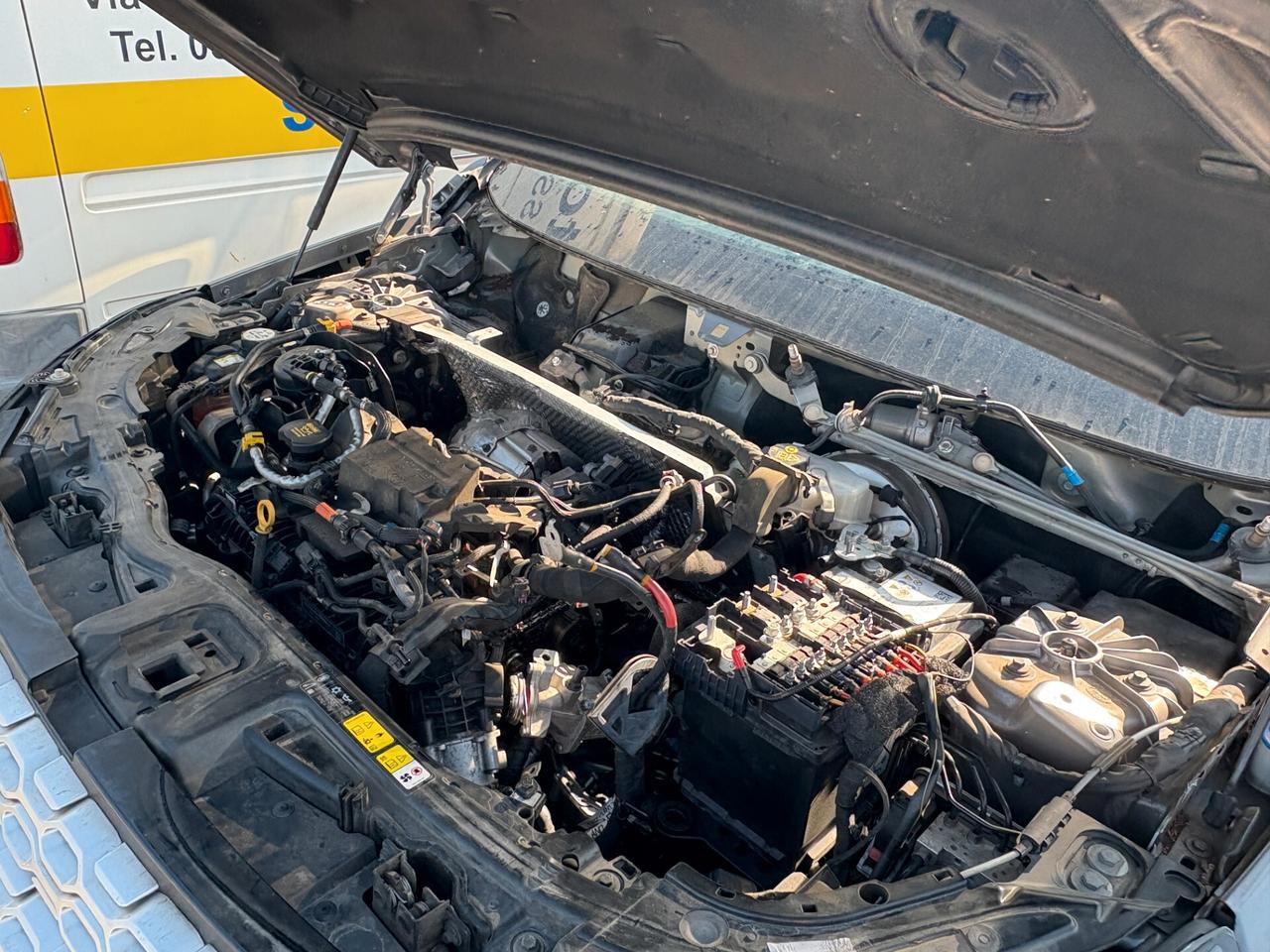 Land Rover Discovery Sport 2.0 mhev -MOTORE FUSO -Autocarro