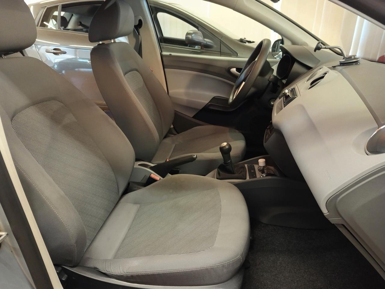 Seat Ibiza 1.2 benzina-gpl, 139 Mila chilometri. Ok neopatentati