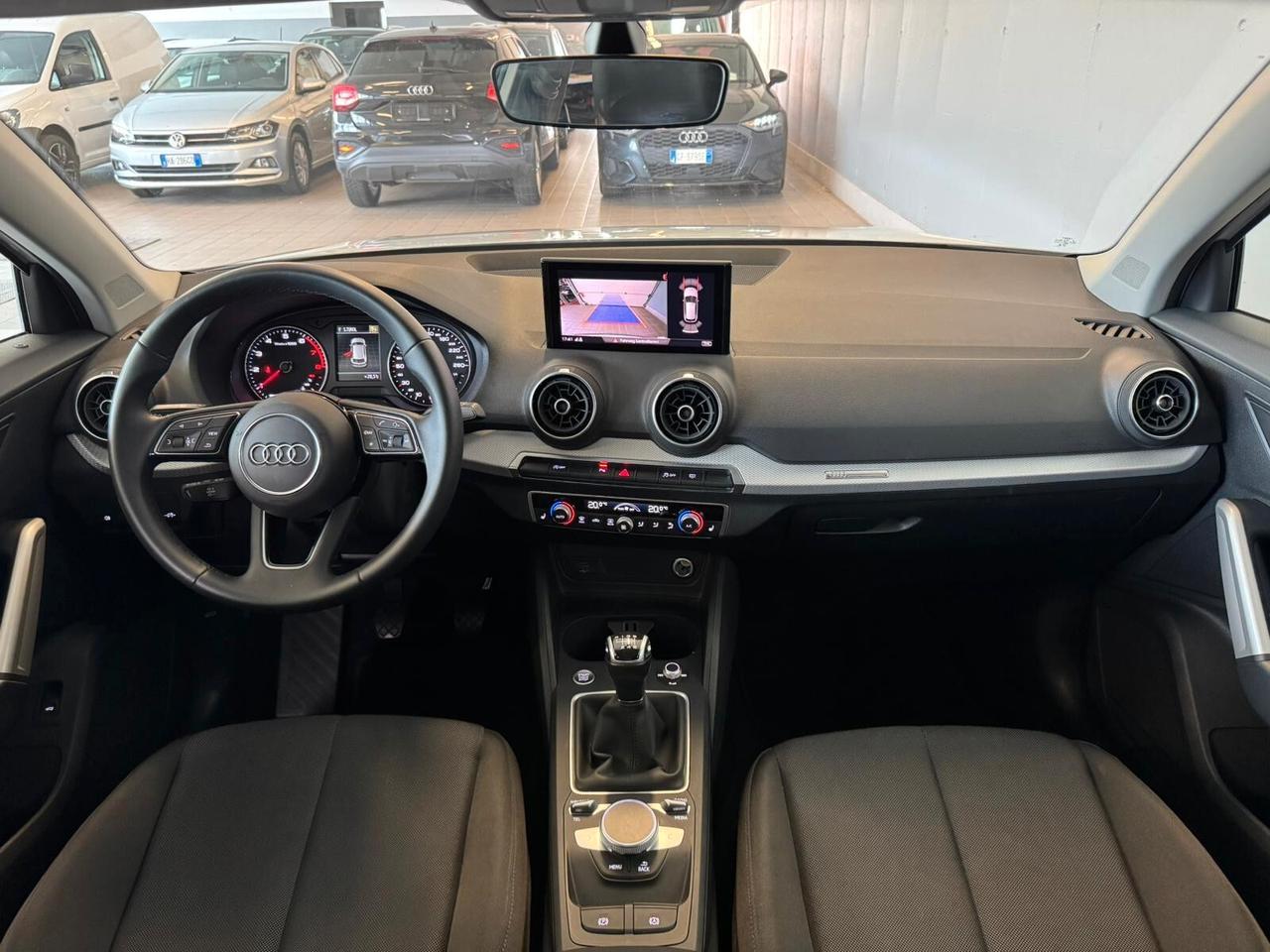 Audi Q2 30 TFSI Business