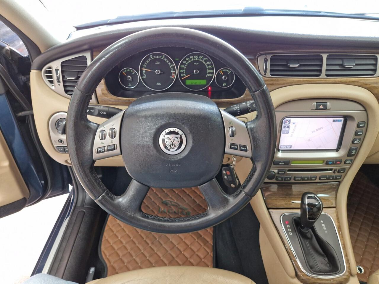 Jaguar X-Type 2.2 full optional automatica