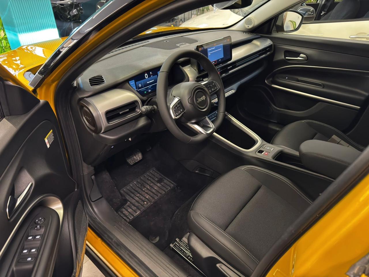 Jeep Avenger Summit 1.2 Turbo 100 CV MHEV