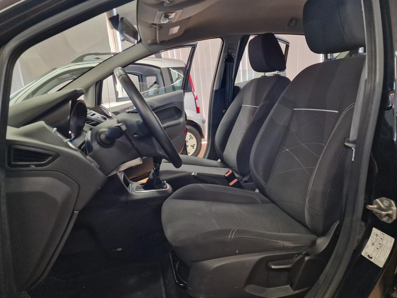 Ford Fiesta 1.5 TDCi 75CV 5 porte Titanium