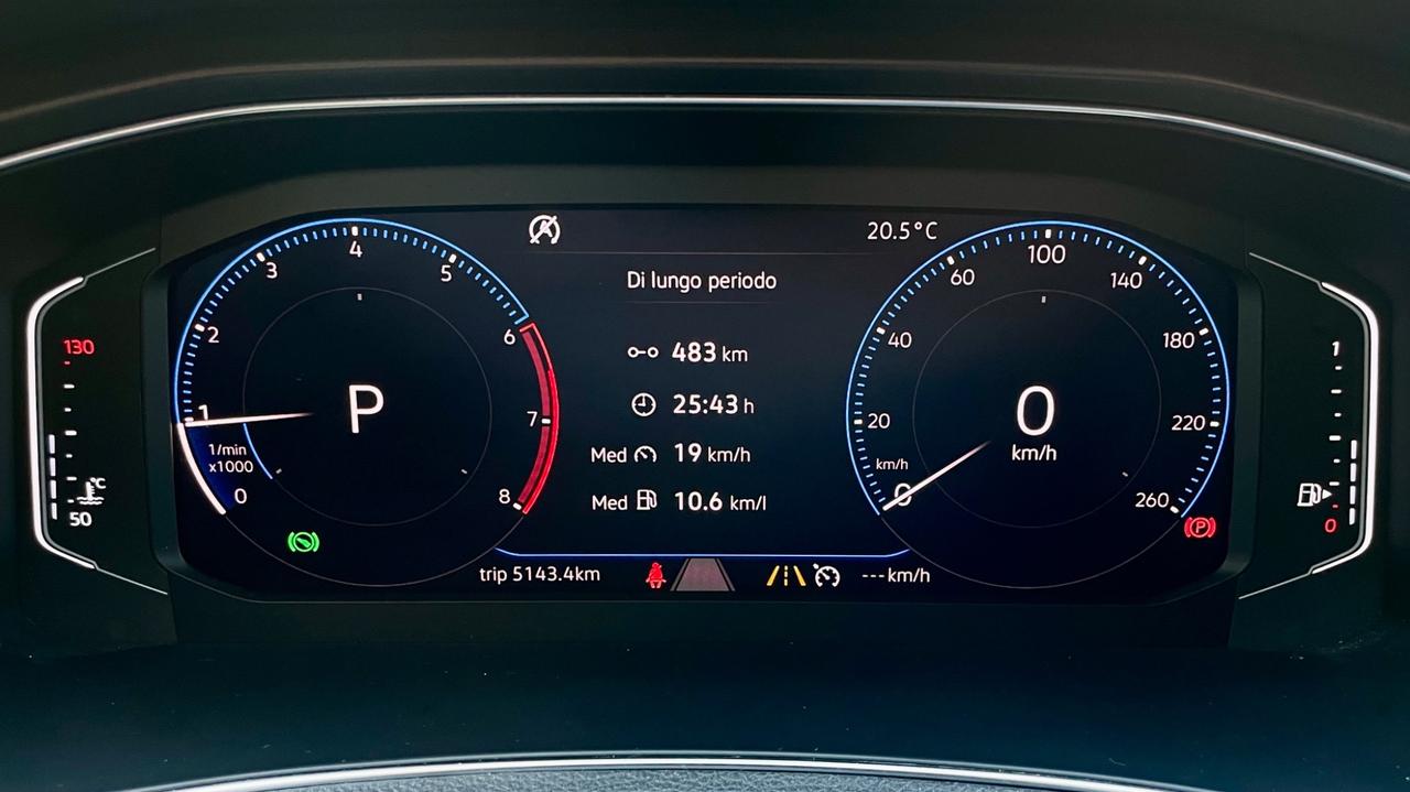 VOLKSWAGEN T-ROC 1.5 TSI ADVANCED BLUEMOTION TECHNOLOGY 150CV - CARPLAY