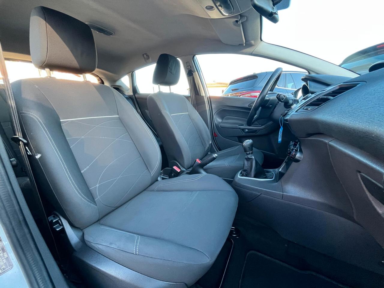 Ford Fiesta 5 porte