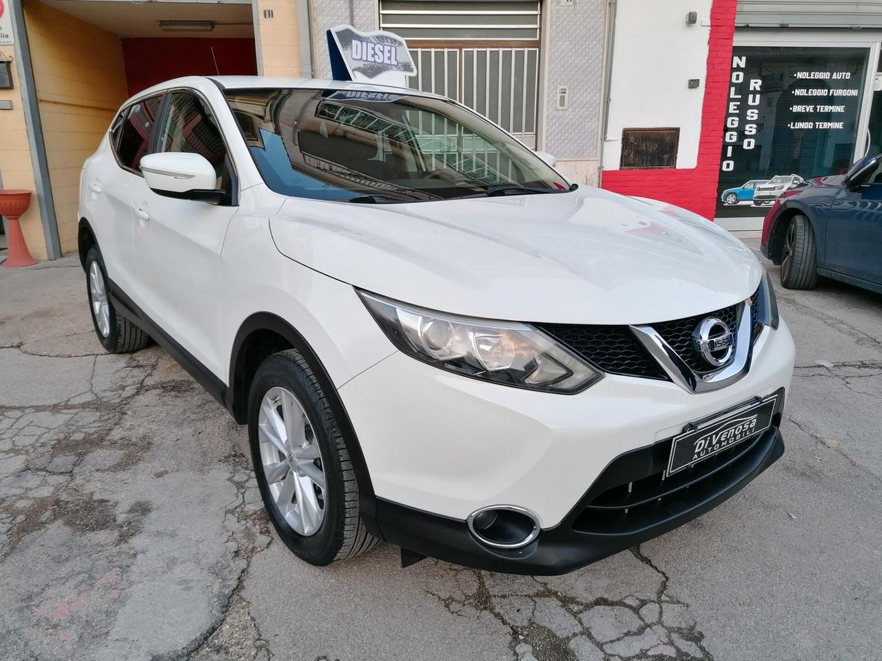 Nissan Qashqai 1.5 dCi DPF Tekna