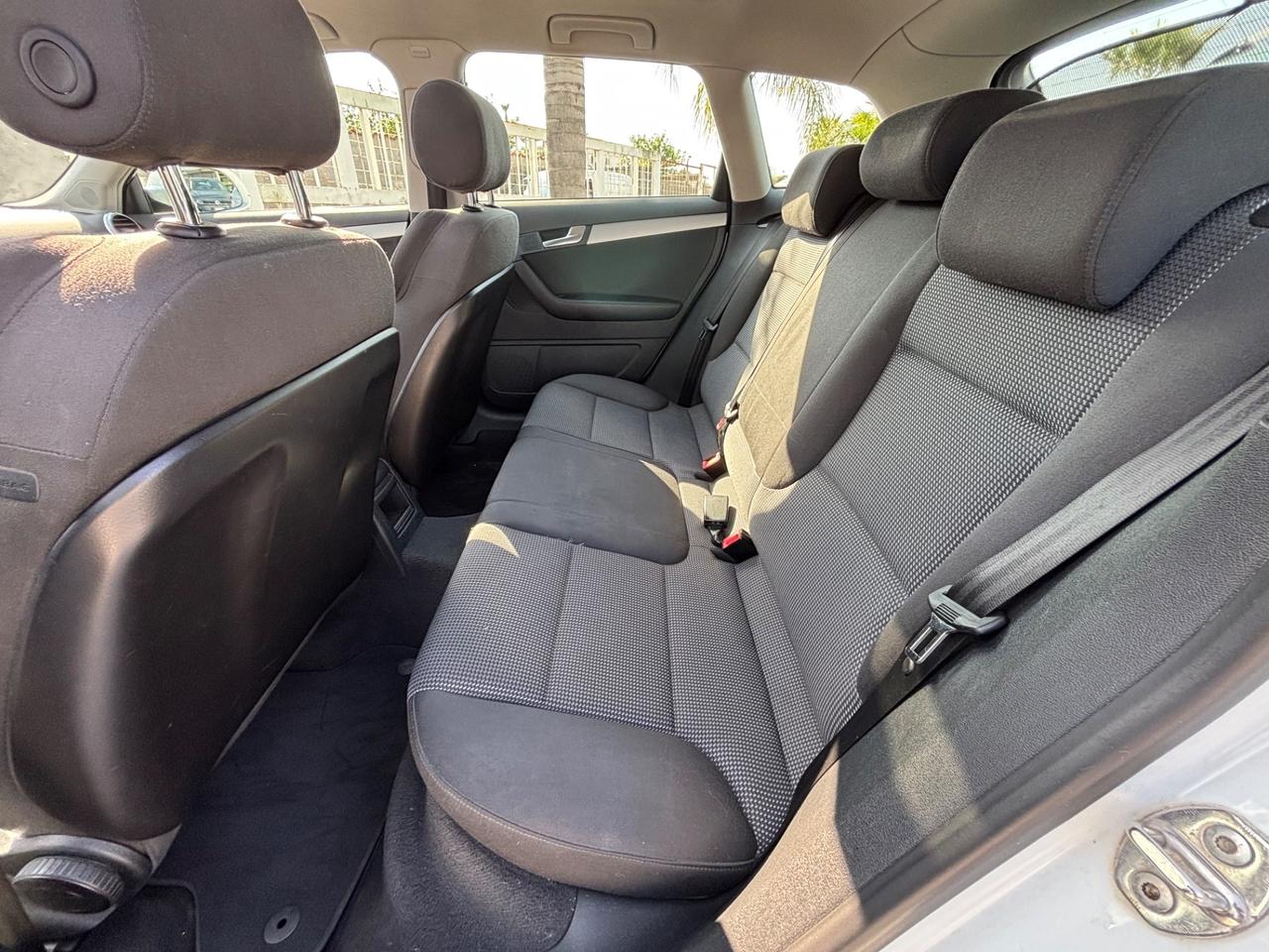 AUDI A3 SPB 1.6TDI 105CV TETTO APRIBILE FULL