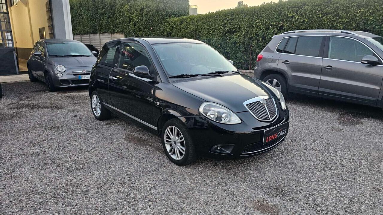 Lancia Ypsilon 1.3 MJT 75 CV Platinum Neopatentati