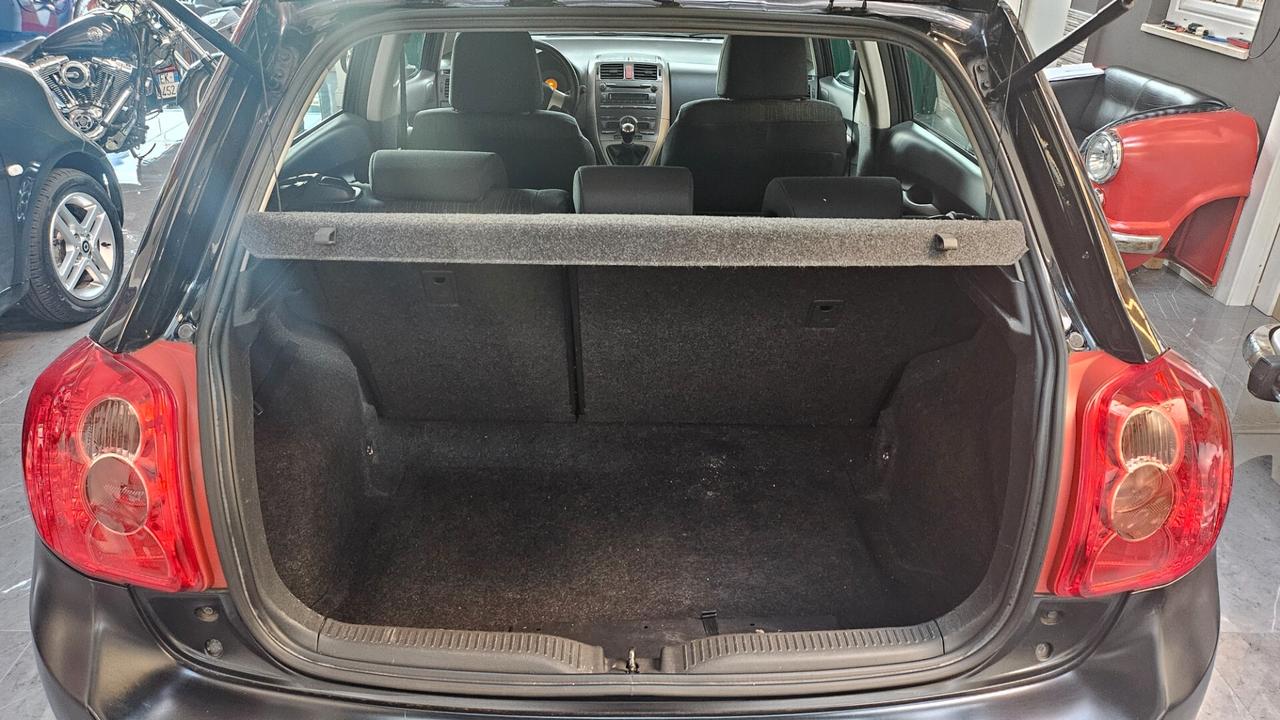 Toyota Auris 1.4 5 porte Sol