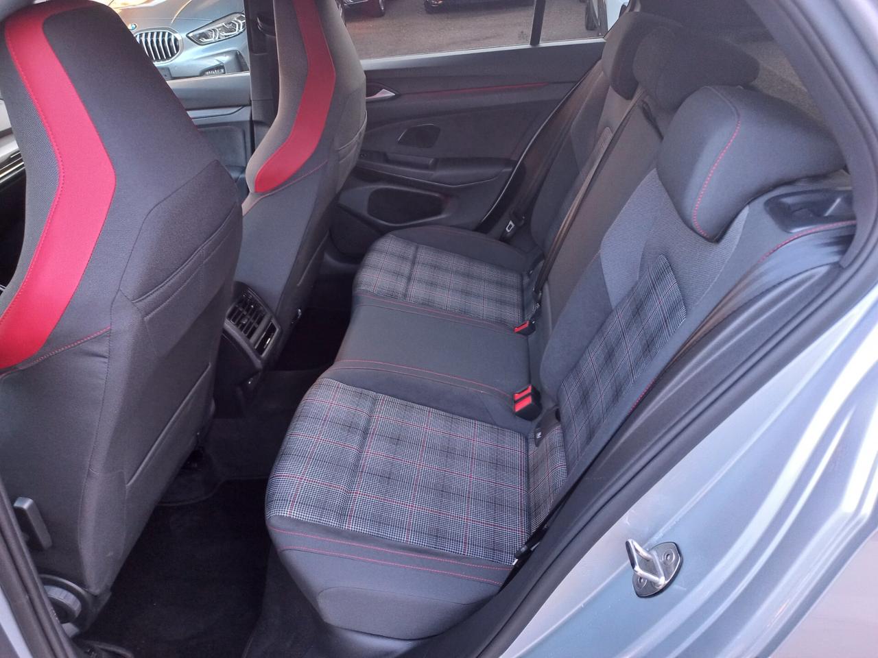 Volkswagen Golf GTI Golf 2.0 TSI GTI DSG