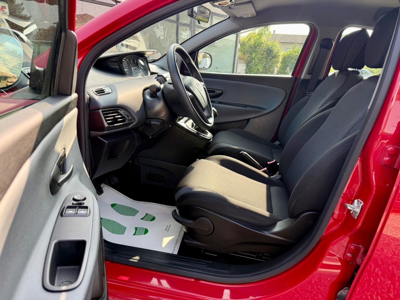 Lancia Ypsilon 0.9 TwinAir Metano Ecochic Ok NEOPATENTATI