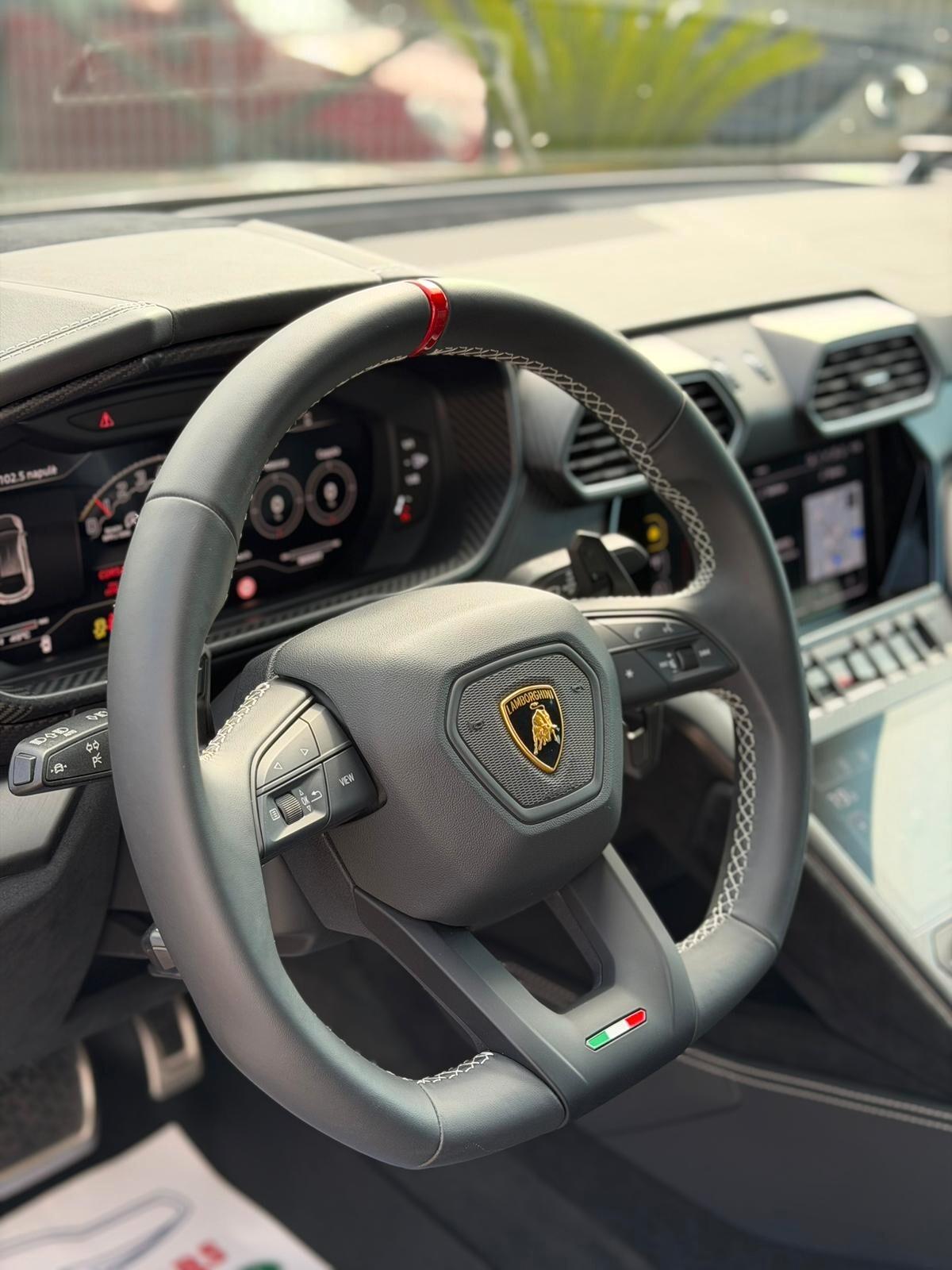 Lamborghini Urus Performante 666CV *AKRAPOVIC*HEAD-UP*CARBONIO