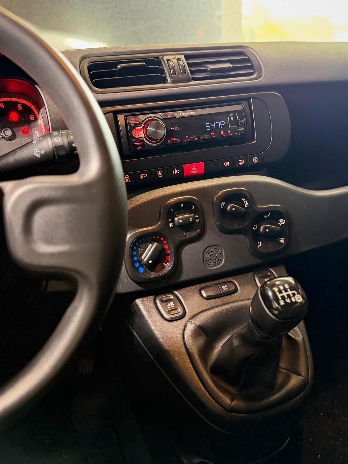 Fiat Panda 1.0 FireFly S&S Hybrid