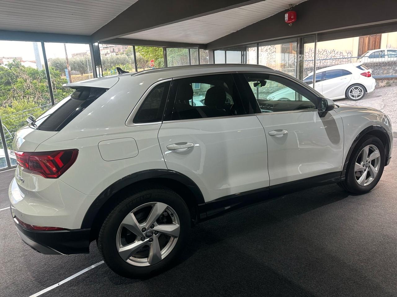Audi Q3 35 TDI S tronic