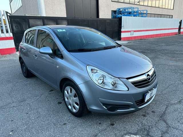 Opel Corsa 1.2 5 porte Cosmo