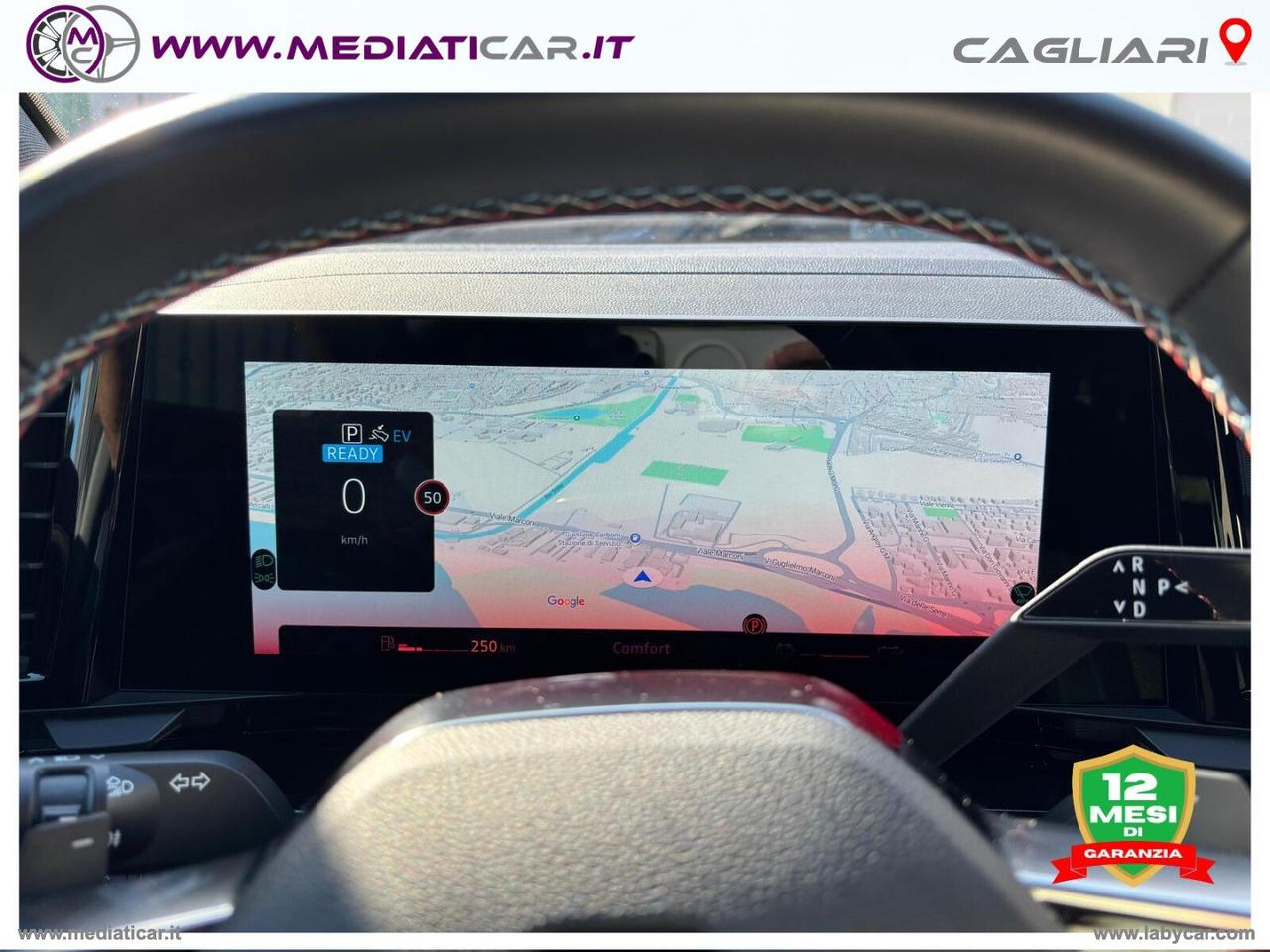RENAULT Full Hybrid E-Tech 200 Techno