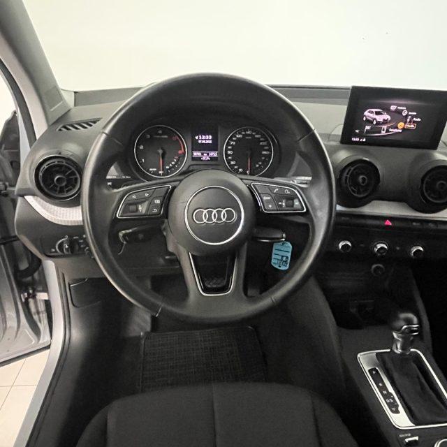 AUDI Q2 1.6 TDI S tronic Business
