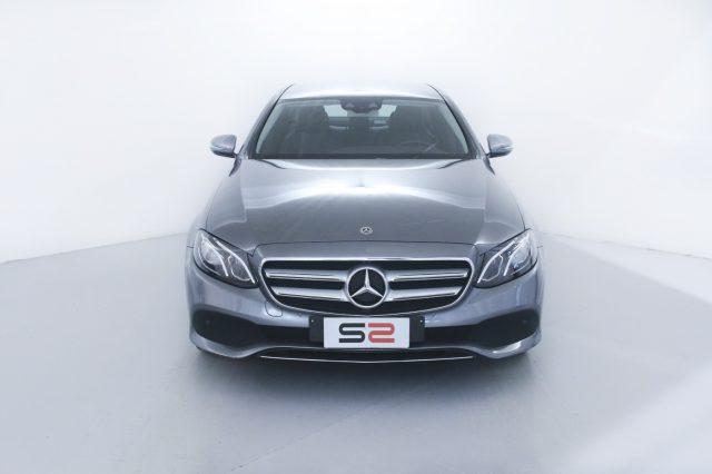 MERCEDES-BENZ E 220 d 4Matic Auto Premium/PARK ASSIST/SEDILI ELETT.