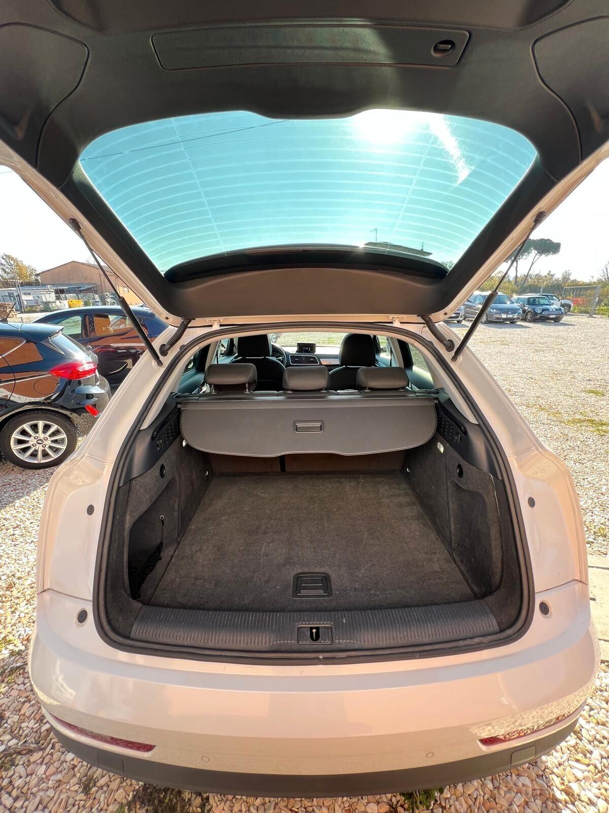 Audi Q3 2.0 TDI 150 CV quattro S tronic Sport