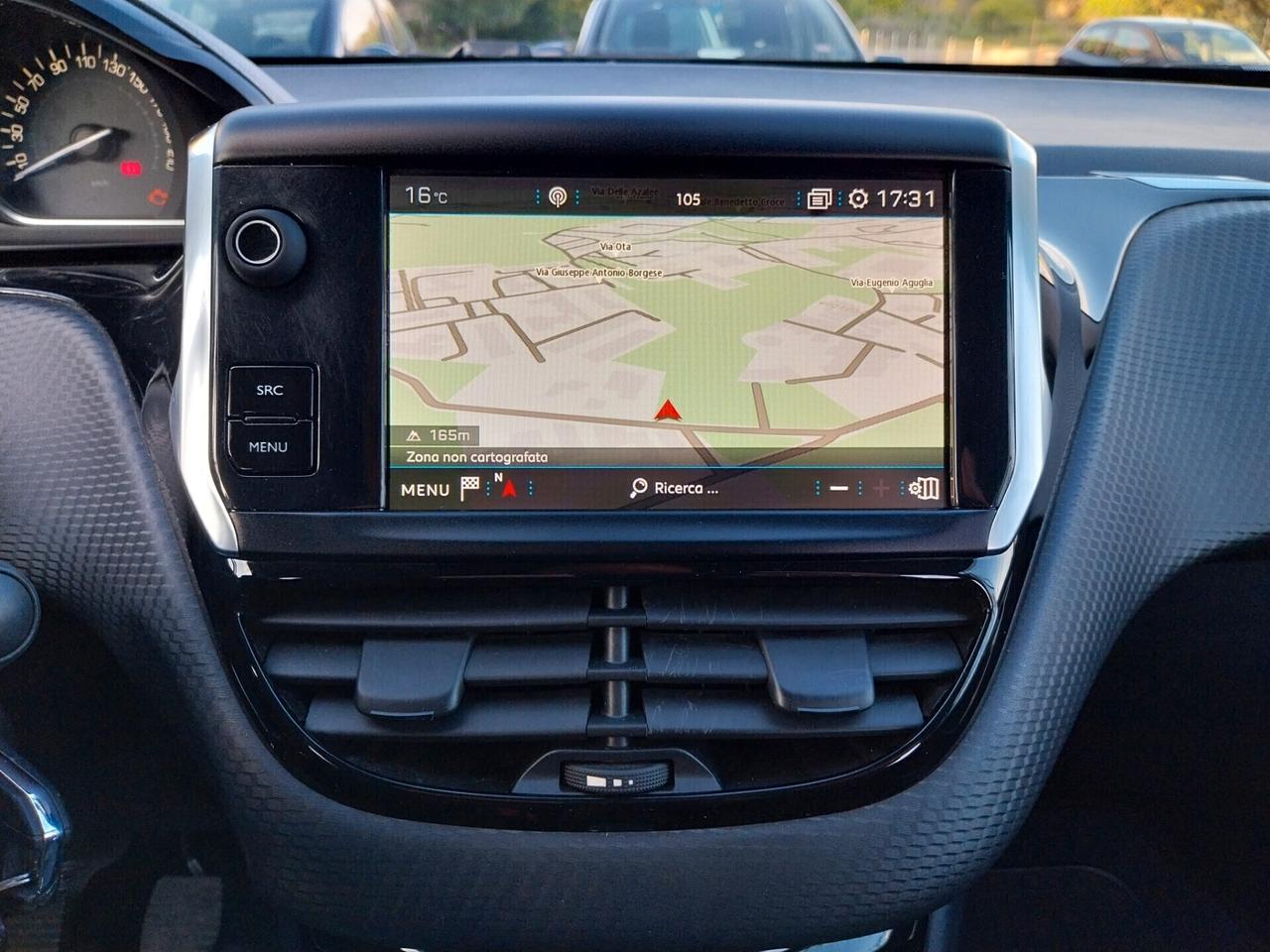 PEUGEOT 2008 1.6 DIESEL SOLO 90.000 KM ALLURE 2019