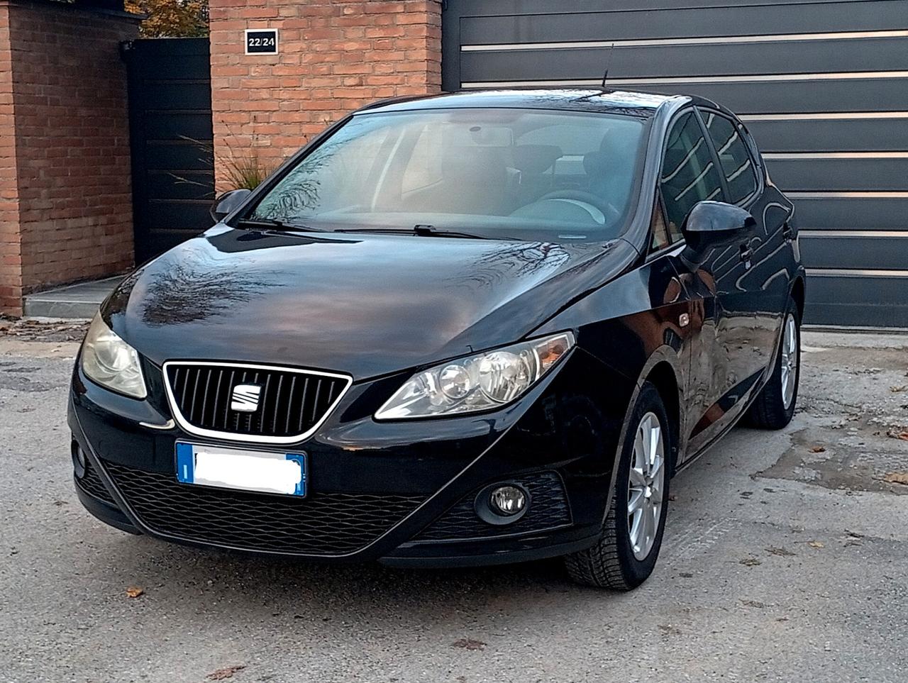 Seat Ibiza 1.4 5Porte BENZINA 2011 NEOP EURO5B TRATTABILE