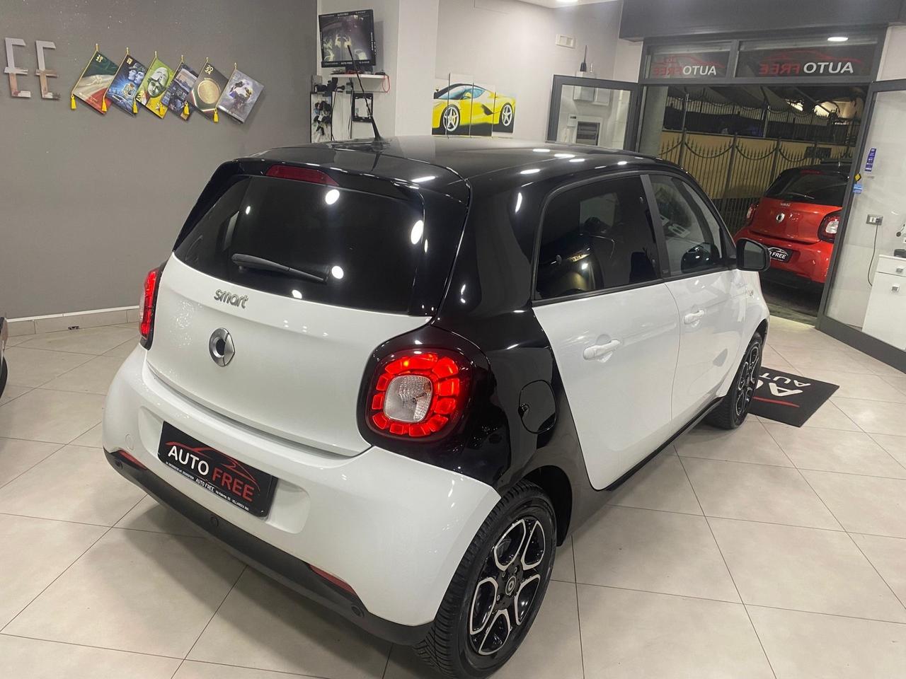 Smart ForFour 70 1.0 Passion