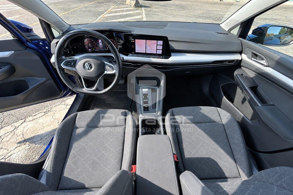 VOLKSWAGEN Golf 1.5 TGI DSG Life