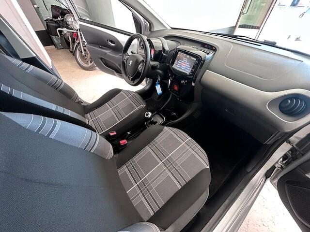 Peugeot 108 AUTOMATICA FULL OPTIONAL