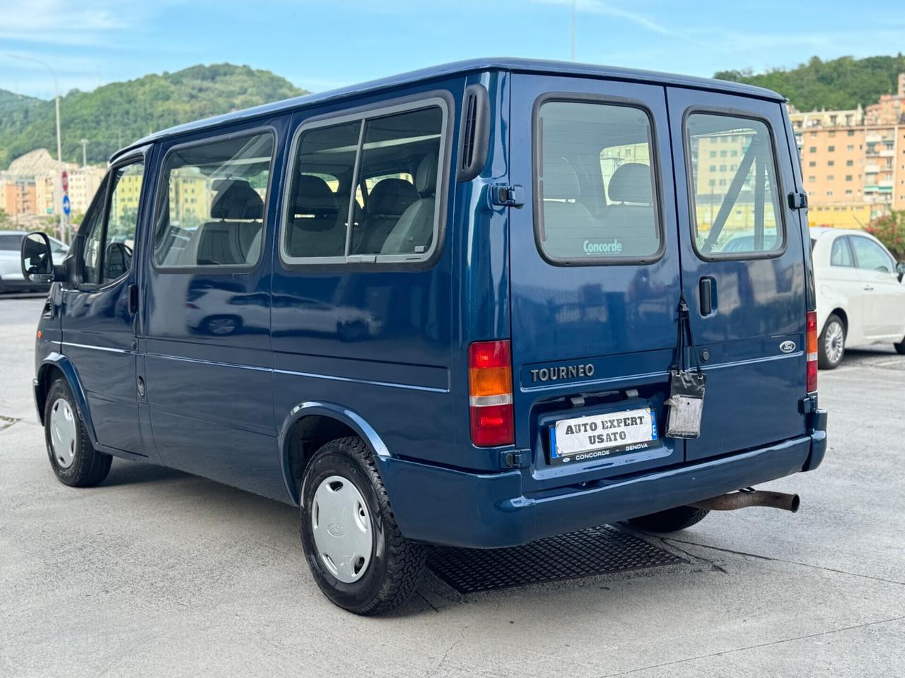 Ford Transit/Tourneo 2.5 TD/100CV PL 9 posti