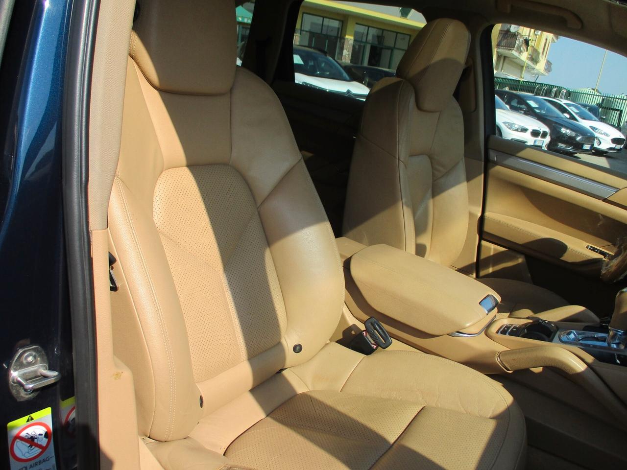 Porsche Cayenne CAYENNE 3000 V6 TDI E5 PELLE/NAVI/TETTO/PDC/XENON