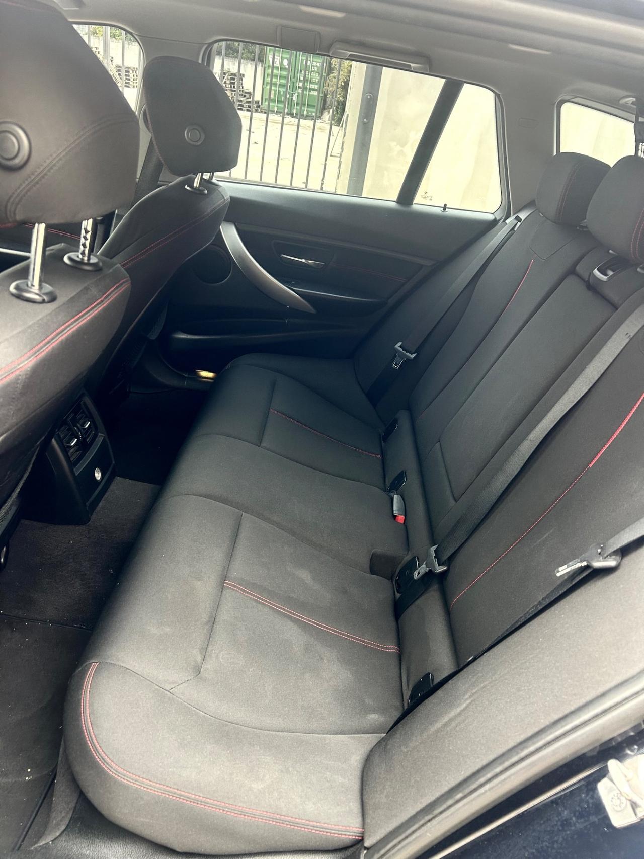 Bmw 320 320d xDrive Touring Msport