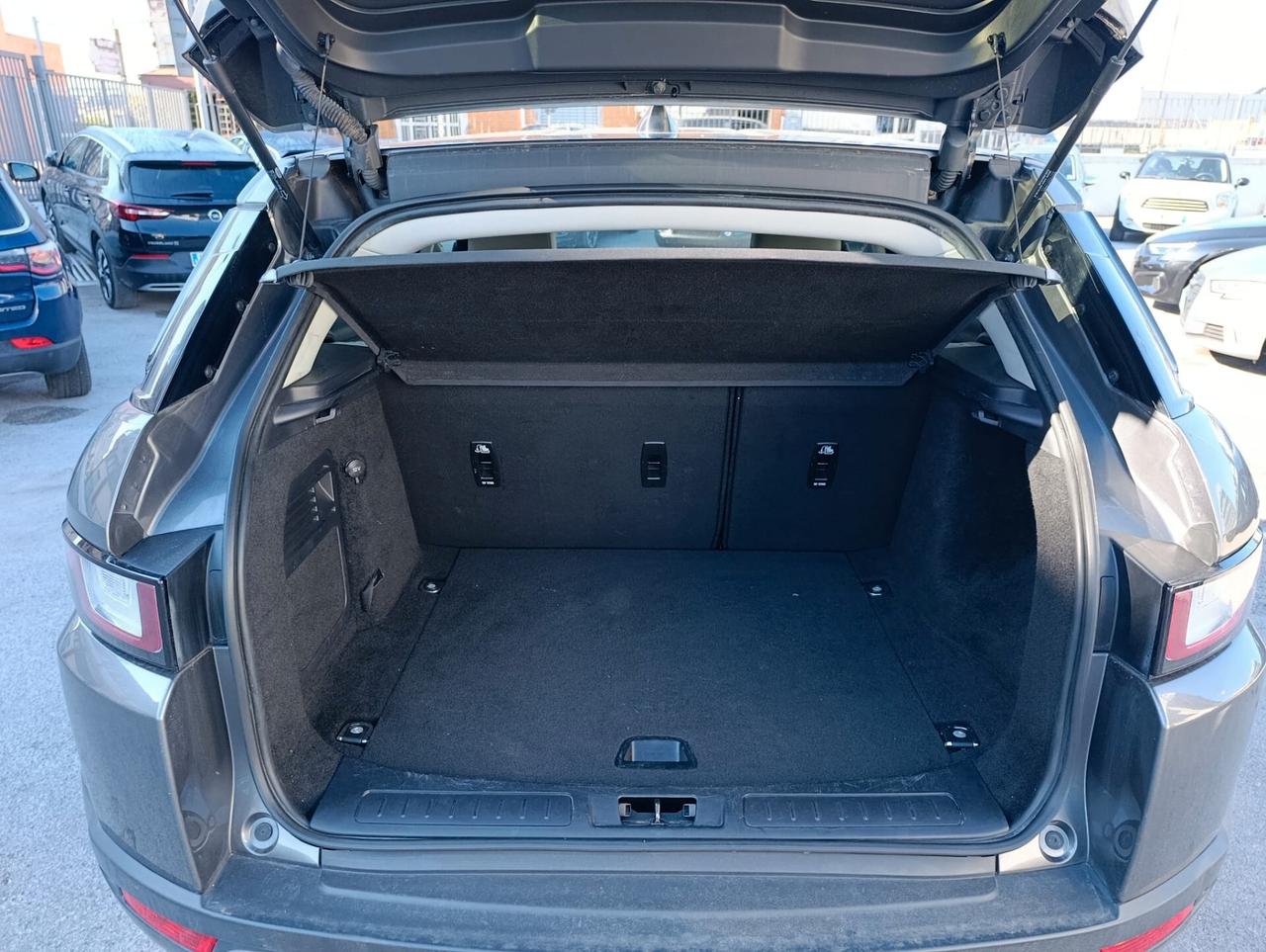 Land Rover Range Evoque 2.0 TD4 150 CV 5p. Pure