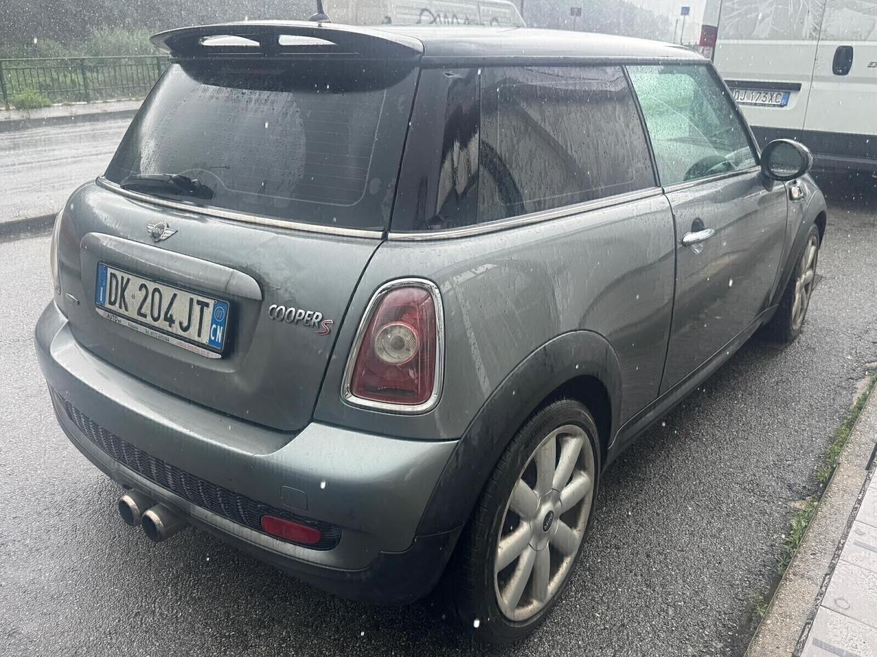 Mini 1.6 16V Cooper S 174cv marciante ma scalda