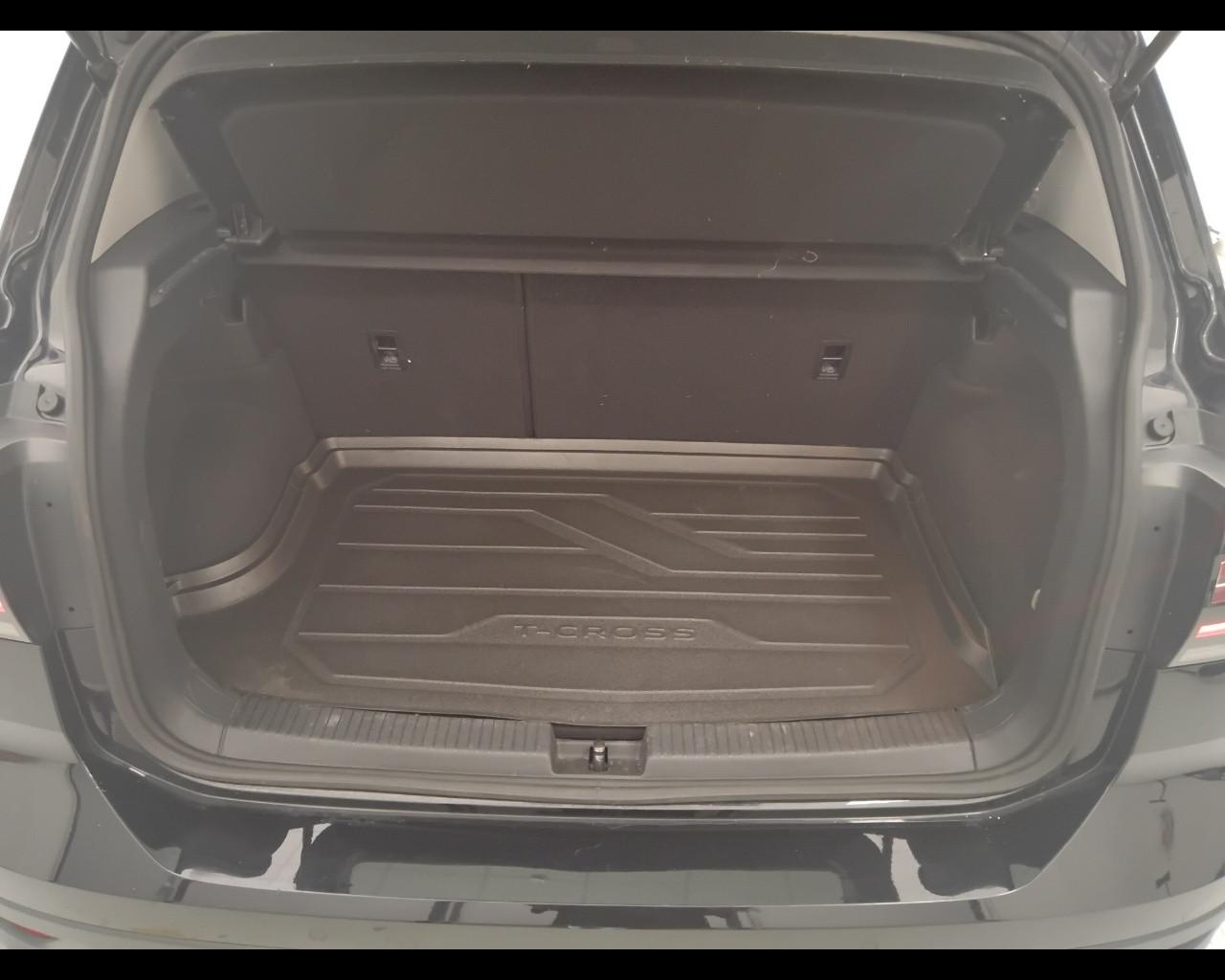 VOLKSWAGEN T-Cross 2019 - T-Cross 1.0 tsi Advanced 110cv