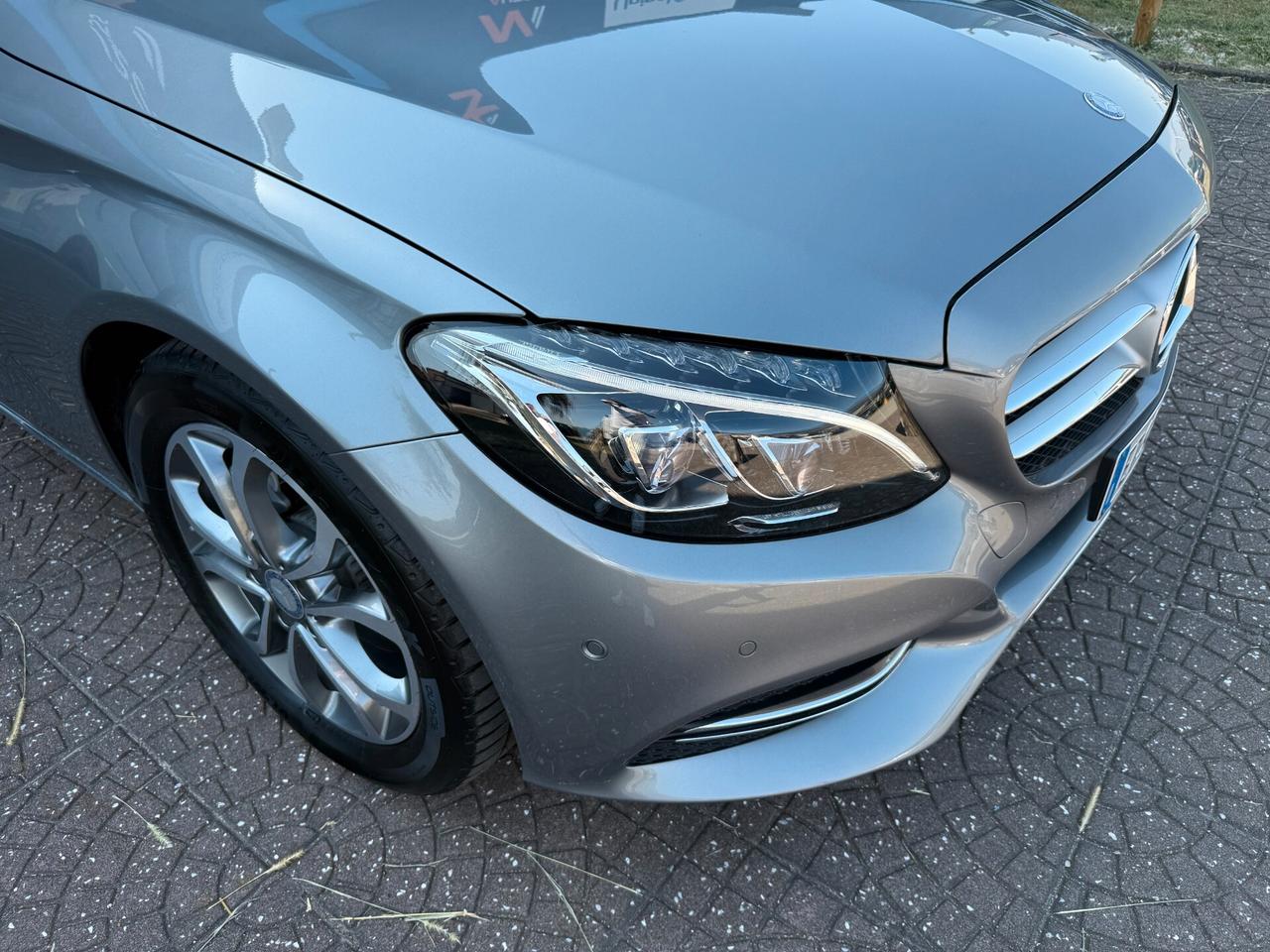Mercedes-benz C 200 Sport 26000KM!!!