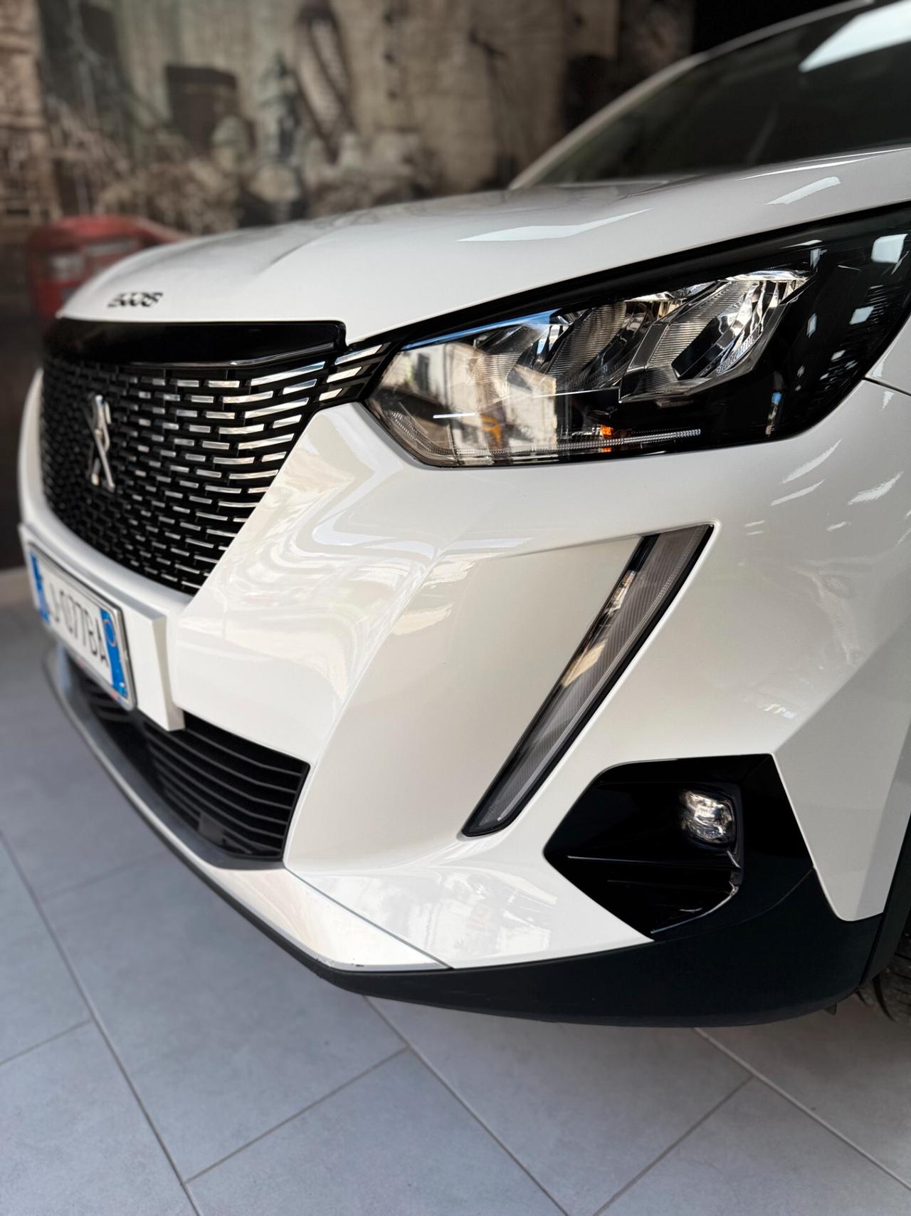 Peugeot 2008 BlueHDi 130 S&S EAT8 Allure