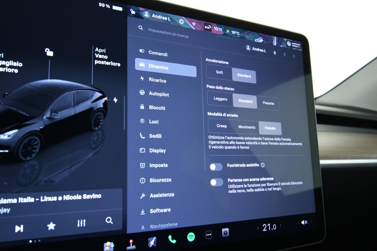 TESLA Model Y Long Range Dual Motor awd + AUTOPYLOT MAX