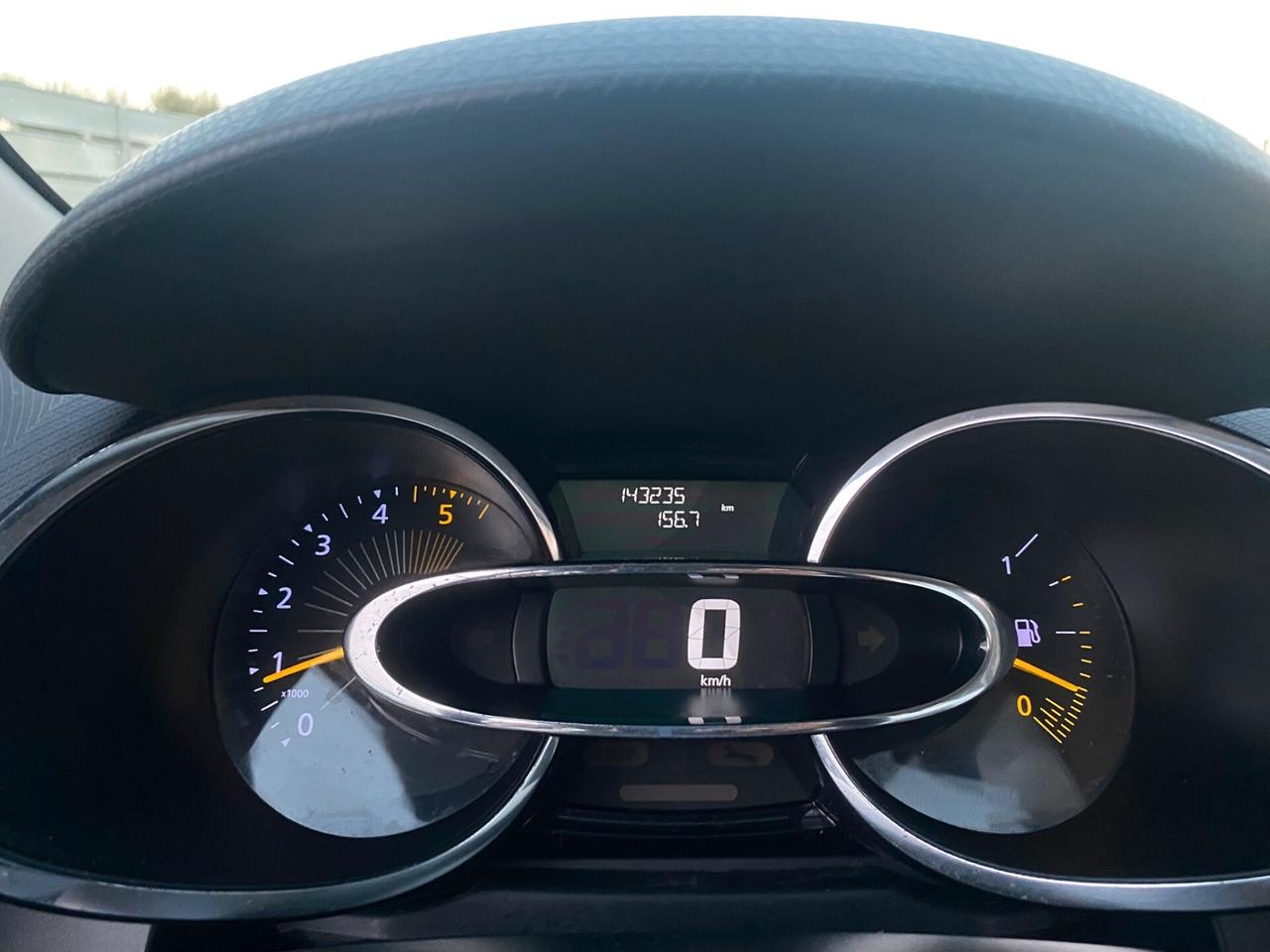 Renault Clio 1.5 dCi 8V 75CV 5 porte Costume National