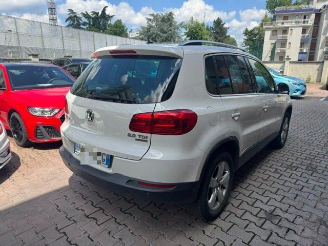 VOLKSWAGEN Tiguan 2.0 TDI 140CV 4MOTION DSG Sport & Style TETTO PANO
