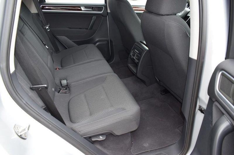 Volkswagen Touareg 3.0 TDI 245 CV tiptronic BlueMotion