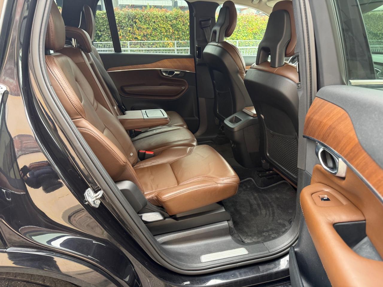 Volvo XC90 D5 AWD Geartronic Inscription 7 posti