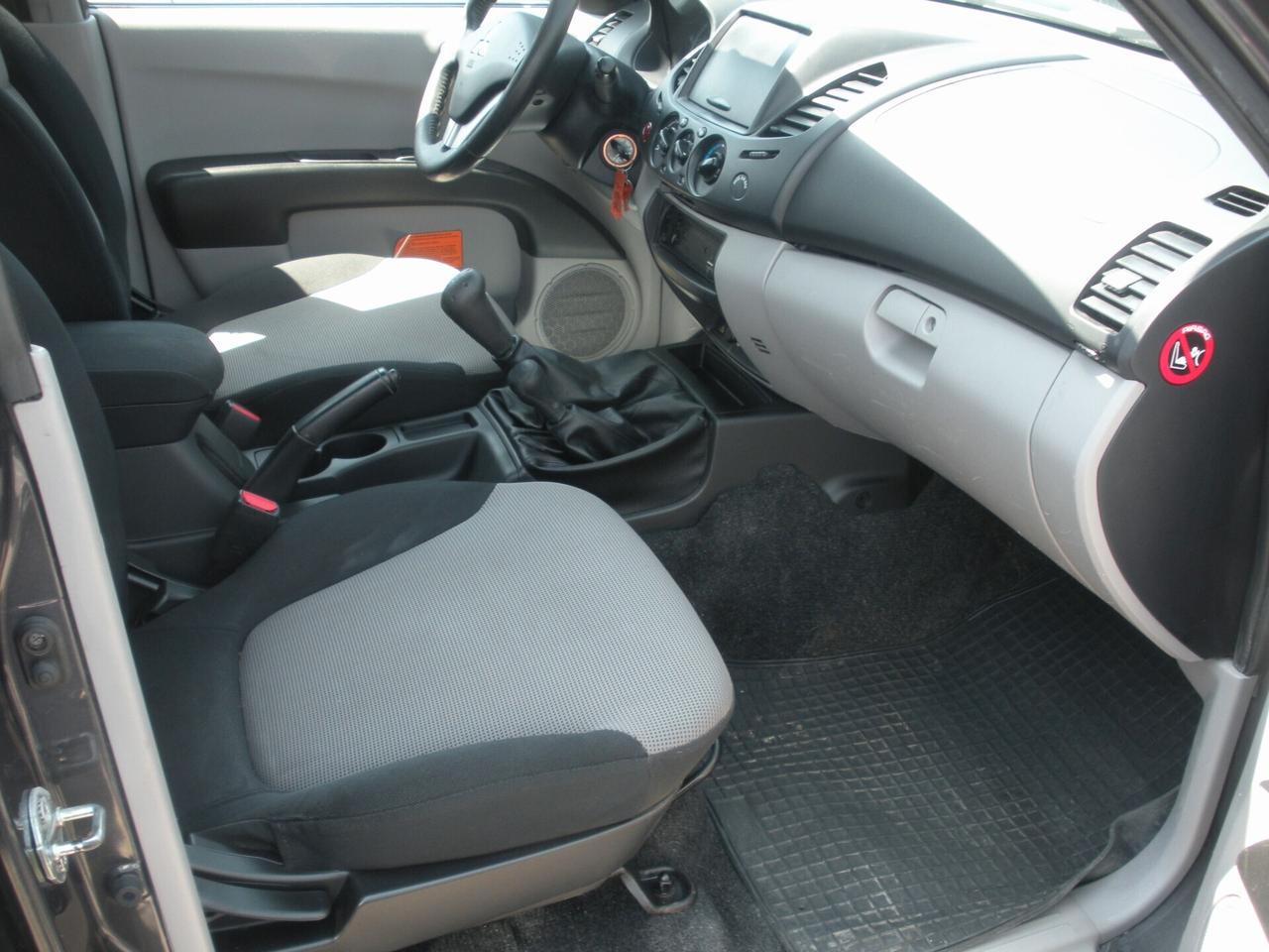 Mitsubishi L200 2.5 DI-D/136CV DC Intense DPF