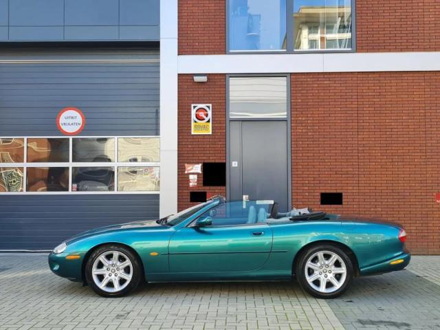 Jaguar XK8 4.0 363cv Autom. Convertibile