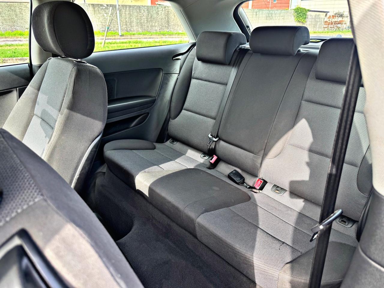 Audi A3 1.6 TDI 105 CV CR Attraction