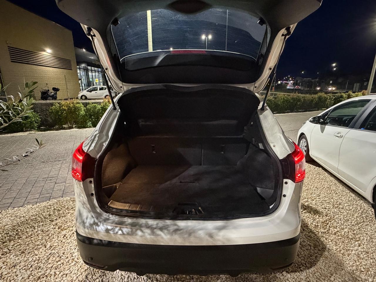 Nissan Qashqai 1.5 dCi Visia