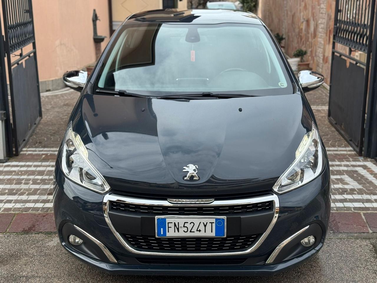 Peugeot 208 PureTech 82 5 porte Allure