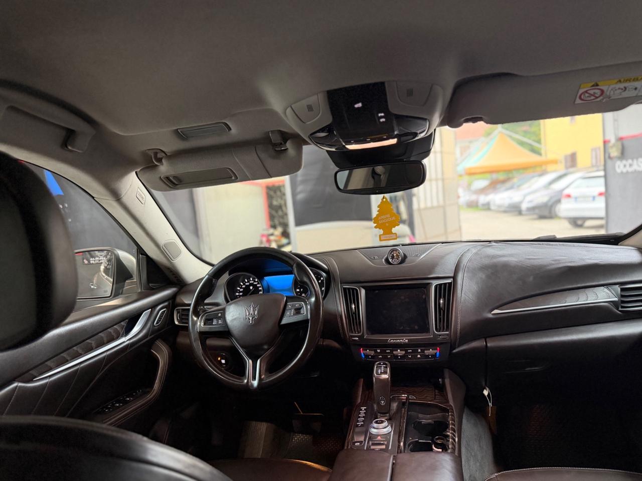 Maserati Levante V6 Diesel 275 CV AWD Granlusso
