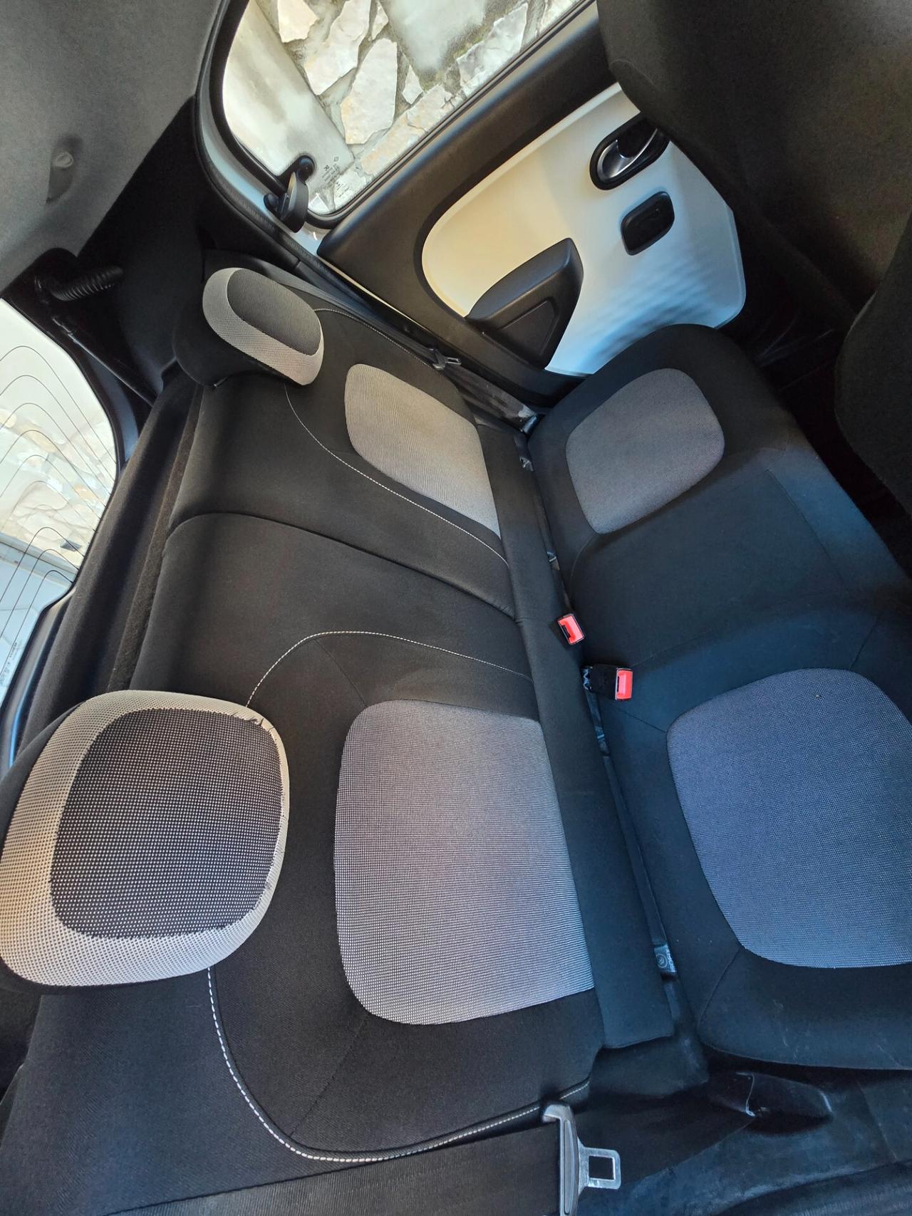 Renault Twingo SCe EDC Zen