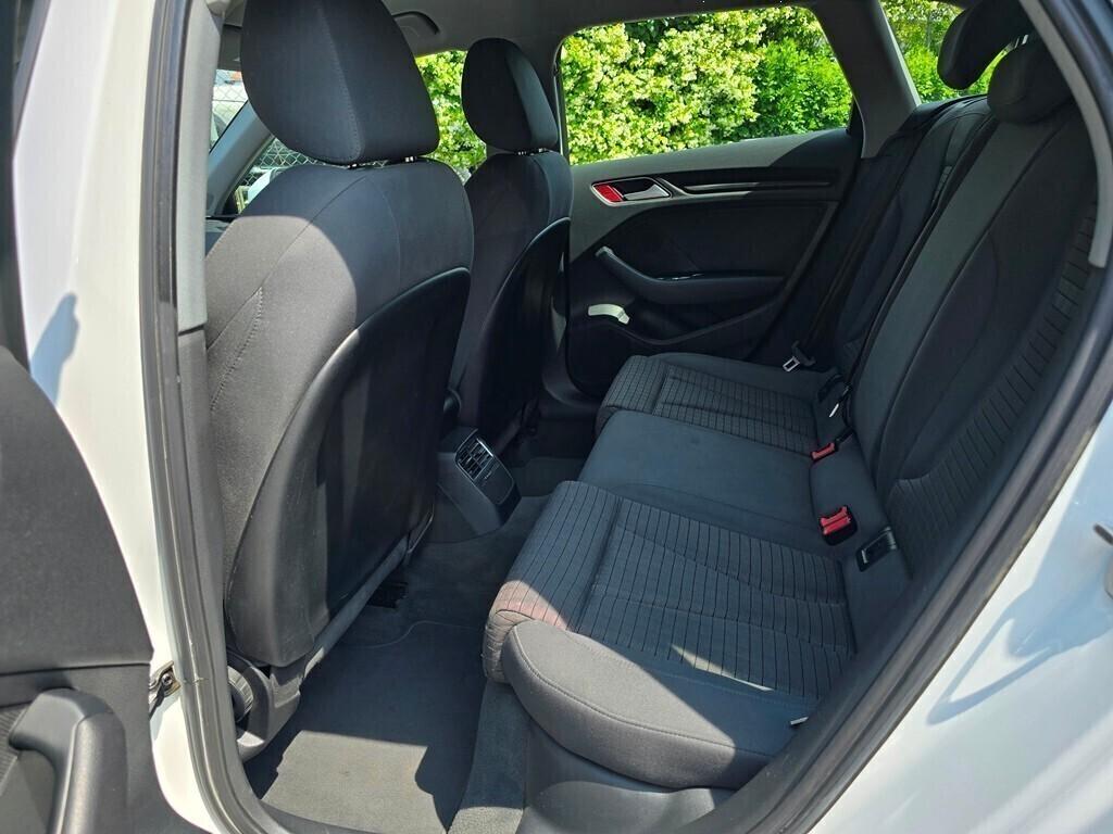 Audi A3 SPORTBACK 35 2.0 TDI 150CV S TRONIC Design