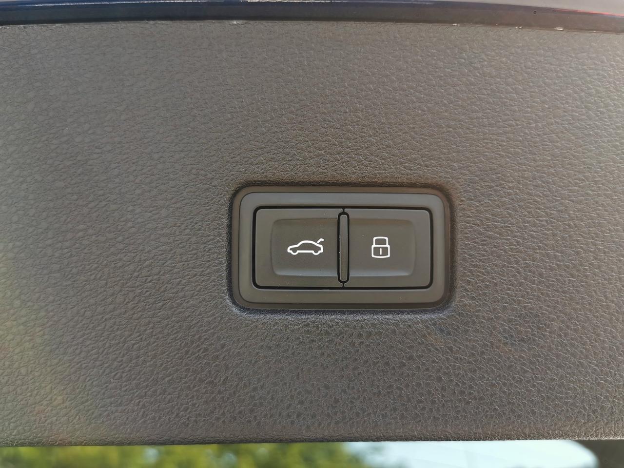 Audi Q8 50 3.0 tdi mhev Sport quattro tiptronic