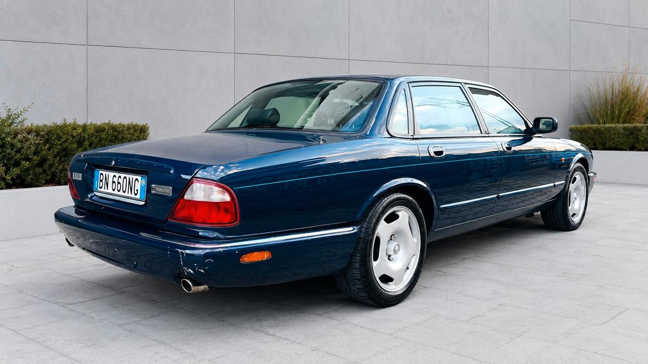 Jaguar XJ 3.2 cat Executive